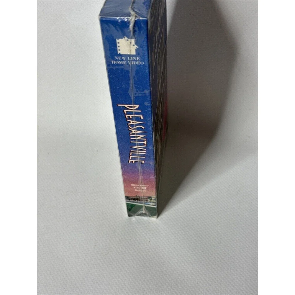 Pleasantville (VHS, 1999) - Toby Maguire, Jeff Daniels, Joan Allen New Sealed